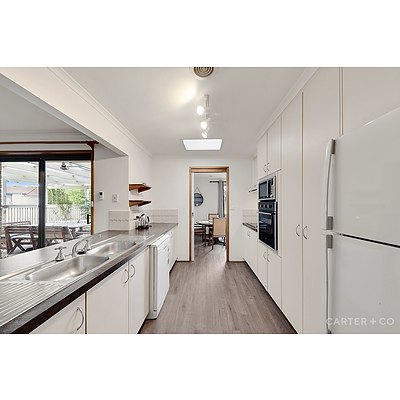 2 Meacham Place, McKellar ACT 2617