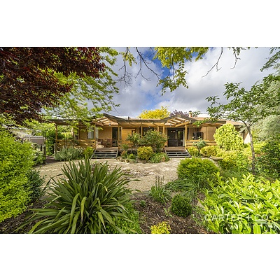 15 Houghton Place, Spence ACT 2615