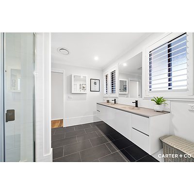 1 Hutcheson Street, Monash ACT 2904