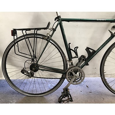 Giant Kronos Road Bike