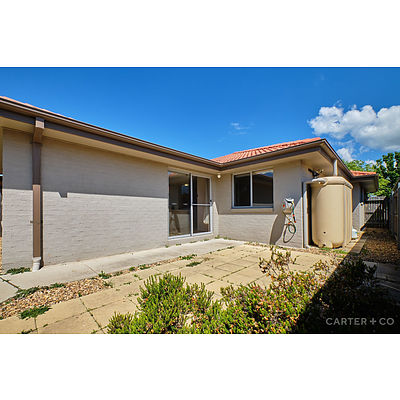 25 Constance Stone Street, Macgregor ACT 2615
