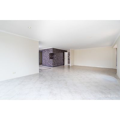 4 Brennan Court, Jerrabomberra NSW 2619