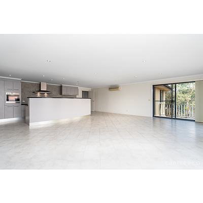 4 Brennan Court, Jerrabomberra NSW 2619