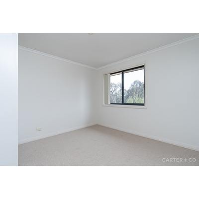 4 Brennan Court, Jerrabomberra NSW 2619