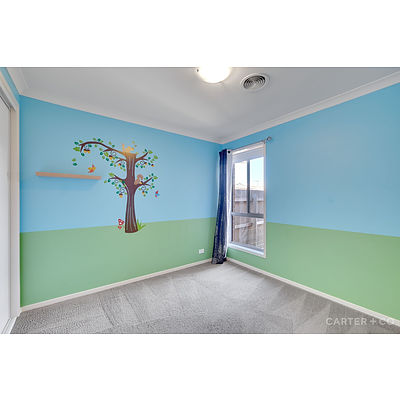 230 Macfarlane Burnet Avenue, Macgregor ACT 2615