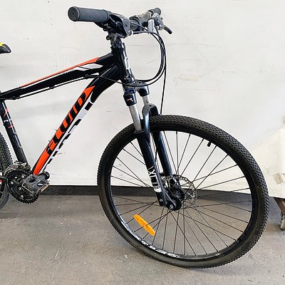 Fluid Momentum 24 Speed Mountain Bike