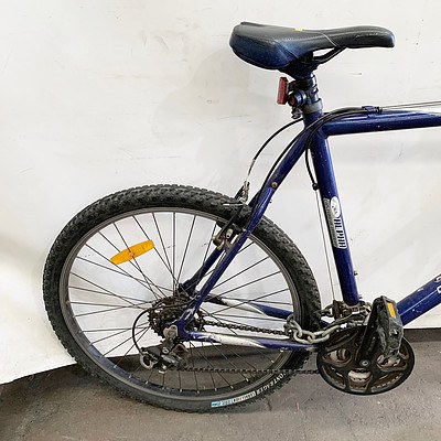 Trek 3700 Alpha Mountain Bike