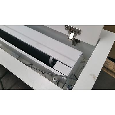 Screen Technics Wall Mount Projector Screen