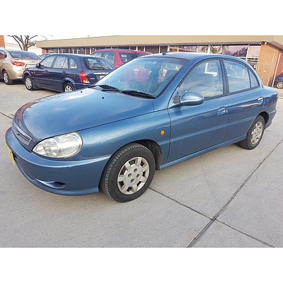 1/2001 Kia Rio 4d Sedan Blue - Lot 1126630 | CARBIDS