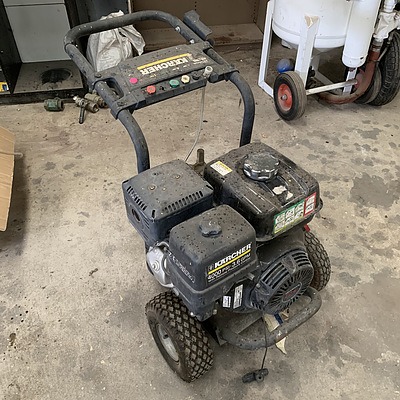 Karcher G4000 Four Stroke High Pressure Water Sprayer