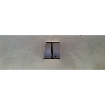 Mobile Stainless Steel Bench