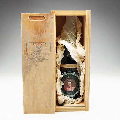 Campbells Isabella Rutherglen Tokay 750ml Bottle In Special Wooden Box