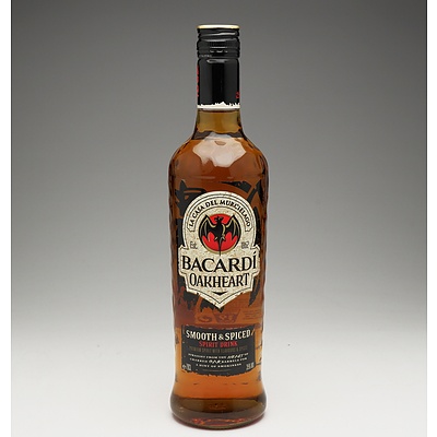 Bacardi Oakheart Smooth & Spiced Rum 700ml