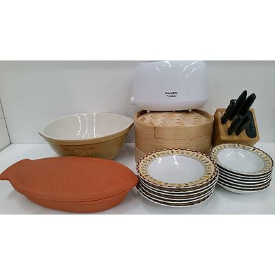Selection of Cookware and Homewares