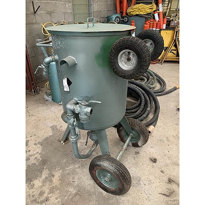 Wests Clemco Abrasive Blasting Machine