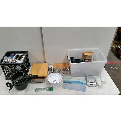 Bulk Lot Of Assorted Kitchenware And Utensils