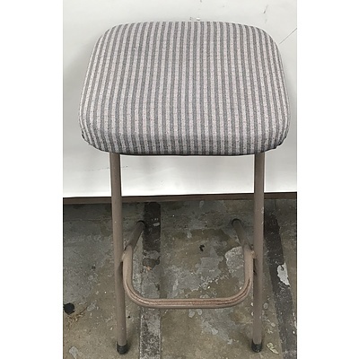 Bar Stools -Lot Of Six