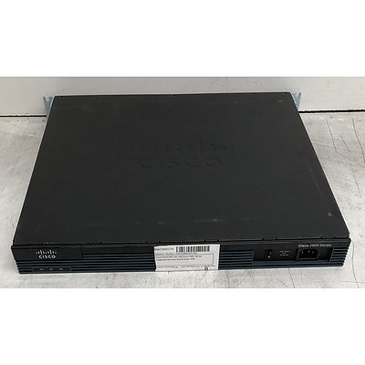Cisco (CISCO2901/K9 V06) 2900 Series Integrated Services Router