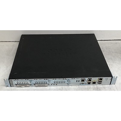 Cisco (CISCO2901/K9 V06) 2900 Series Integrated Services Router