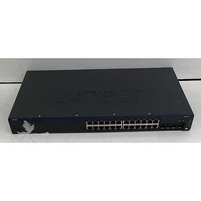 Juniper Networks (EX2200-24P-4G) EX2200 24-Port Gigabit Managed Switch