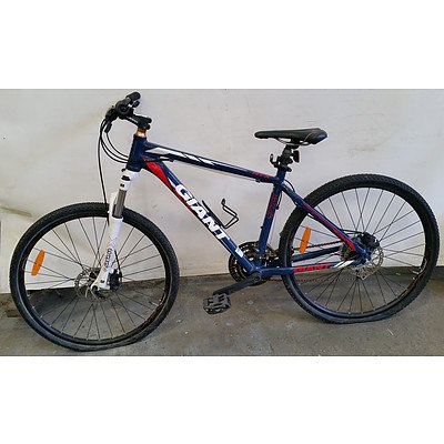 Giant ATX 24 Speed Mountain Bike