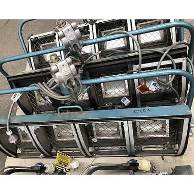 Berkey Technical 2350 and 2138 Stage Lights -Lot Of Five