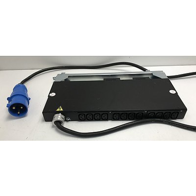 Z-LINE Power Distribution System -Lot Of Four