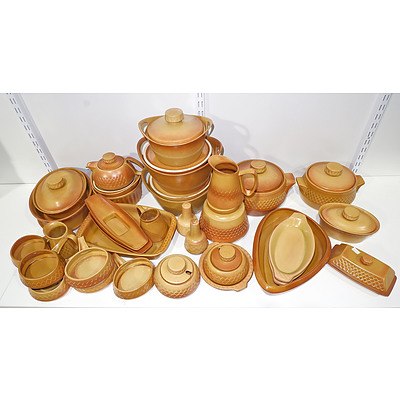 Extensive Retro Diana Nefertiti Pattern Stoneware Serving Ware