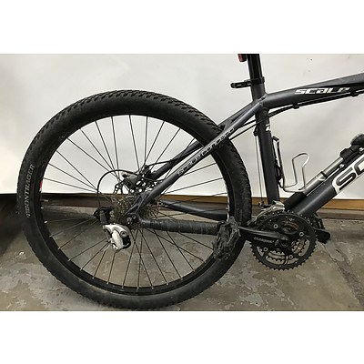 Scott Scale 40 Mountain Bike