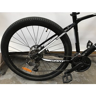 Giant ATX Mountain Bike