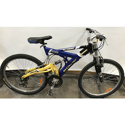 Blade Hooligan Downhill Mountain Bike