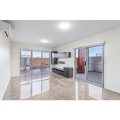 47/2 Peter Cullen Way, Wright ACT 2611