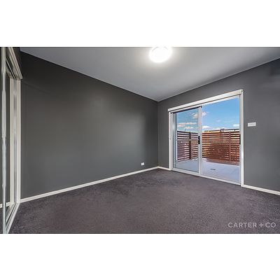 47/2 Peter Cullen Way, Wright ACT 2611