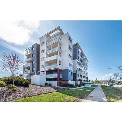 47/2 Peter Cullen Way, Wright ACT 2611
