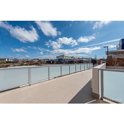 47/2 Peter Cullen Way, Wright ACT 2611