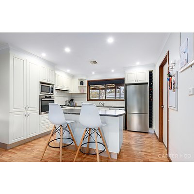 2 Rickard Place, Gowrie ACT 2904