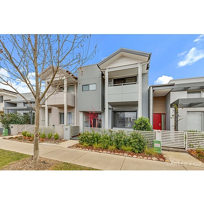 173 Gorman Drive, Googong NSW 2620