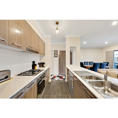 173 Gorman Drive, Googong NSW 2620