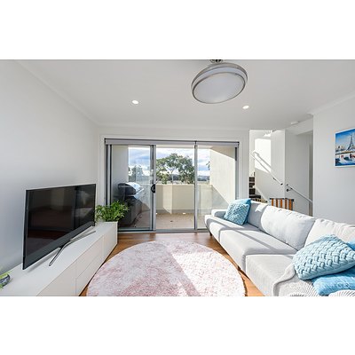 63 Jumbuck Crescent, Lawson ACT 2617
