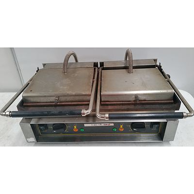 Majestic FT Electric Roller Grill