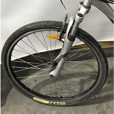 Giant Boulder Mountain Bike