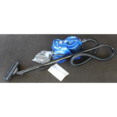 Contempo 1800 Watt Bagless Barrel Vacuum Cleaner