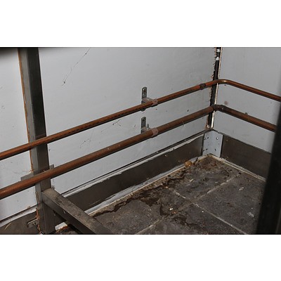 Stainless Steel Corner Bench With Sink and Bar Top