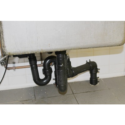 Stainless Steel Bench With Sink and Rinse Tap