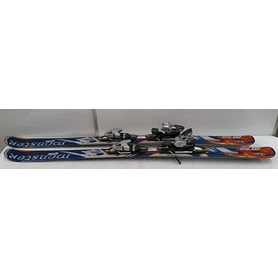 Monster M72 160cm Skis