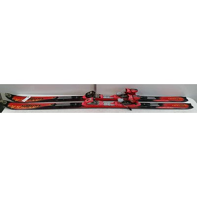Salomon Axendo 180cm Skis