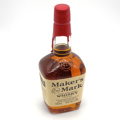 Maker's Mark Handmade Kentucky Straight Bourbon Whiskey 700ml with Wax Sealed Top