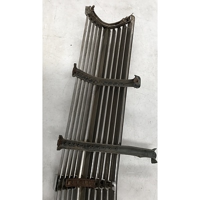 Holden HD Metal Grill