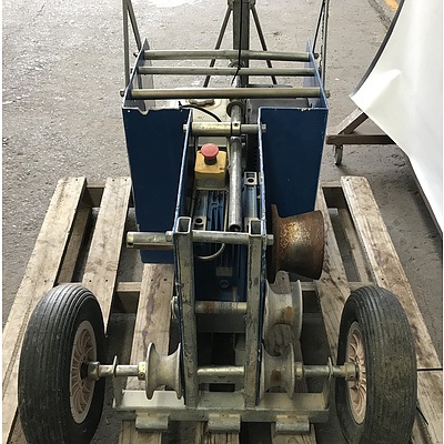 Petrol Driven 9HP Capstan Winch