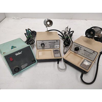 Lot of 3 boxes - Electrical equipment (2)